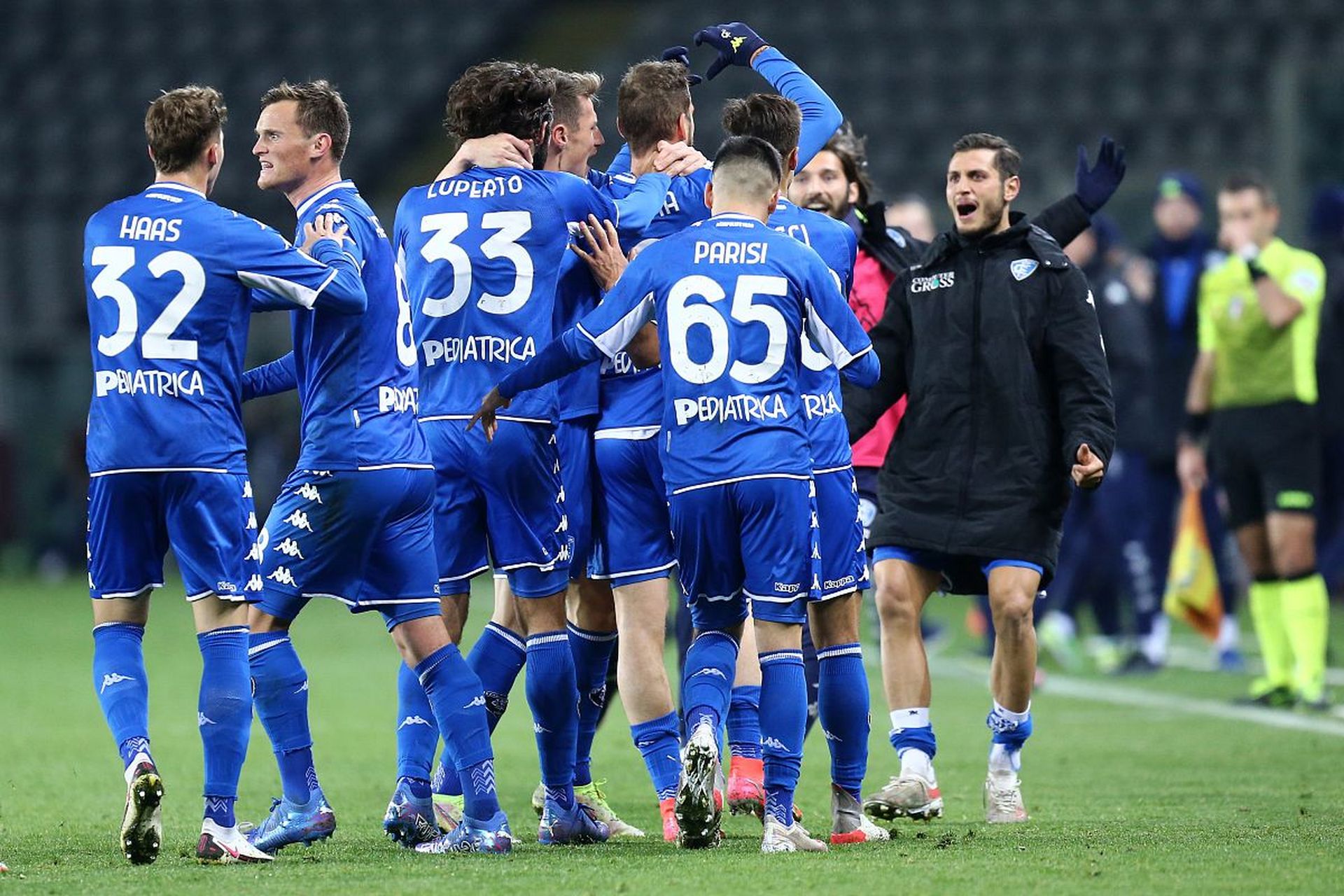 的防守支持 的防守支持