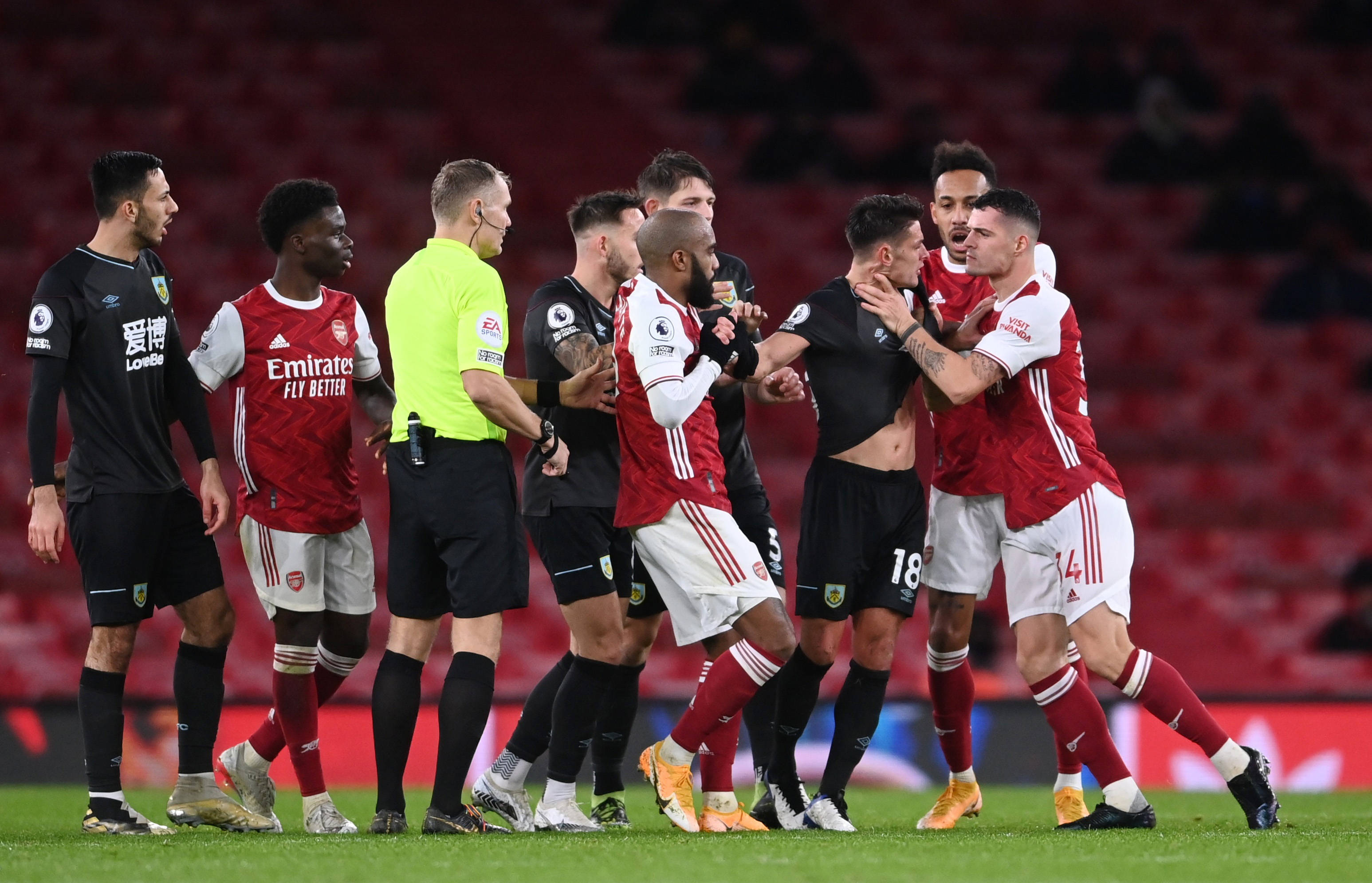 更是一场青 更是一场青